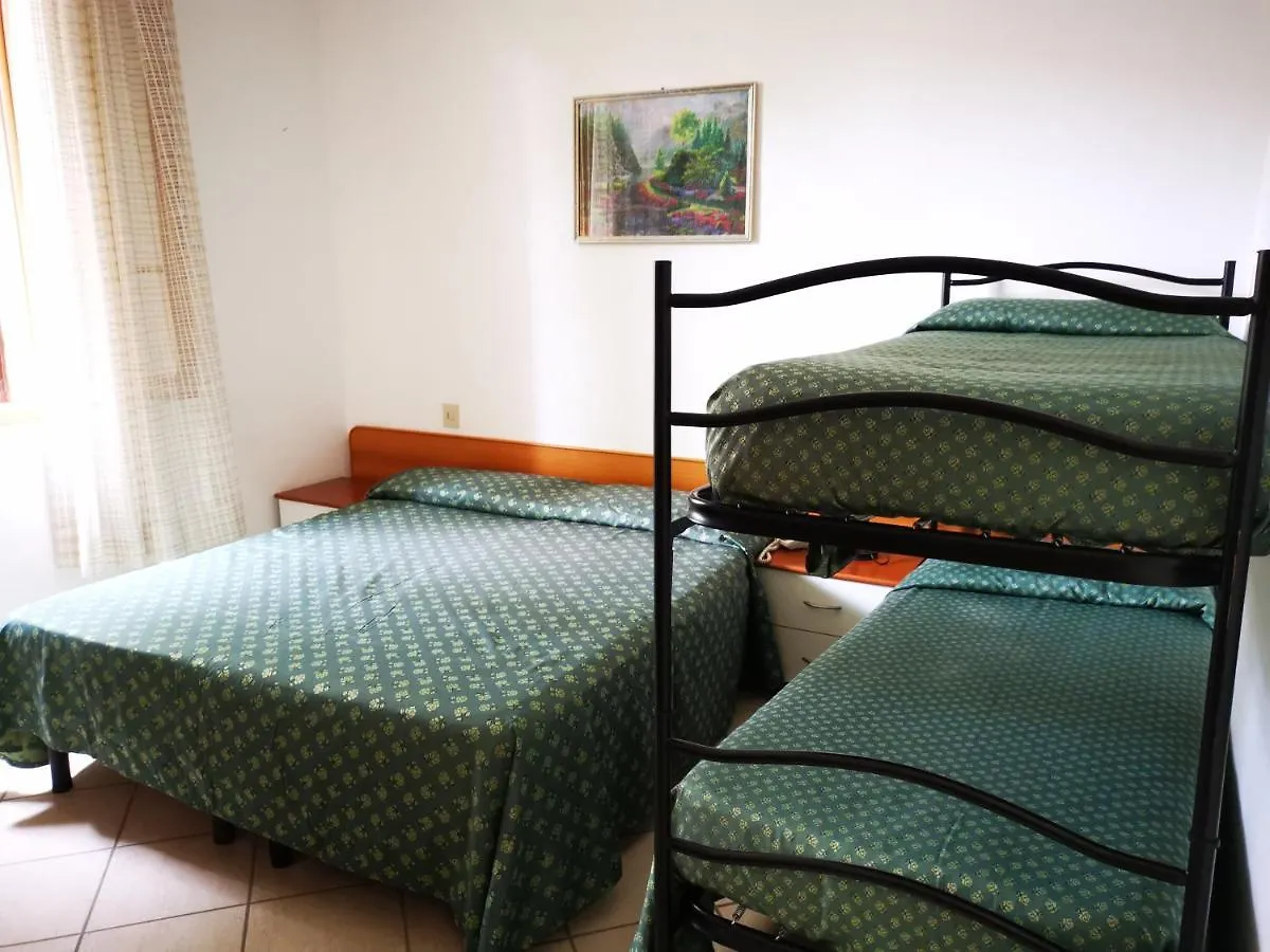 קרביה Hotel Rosa